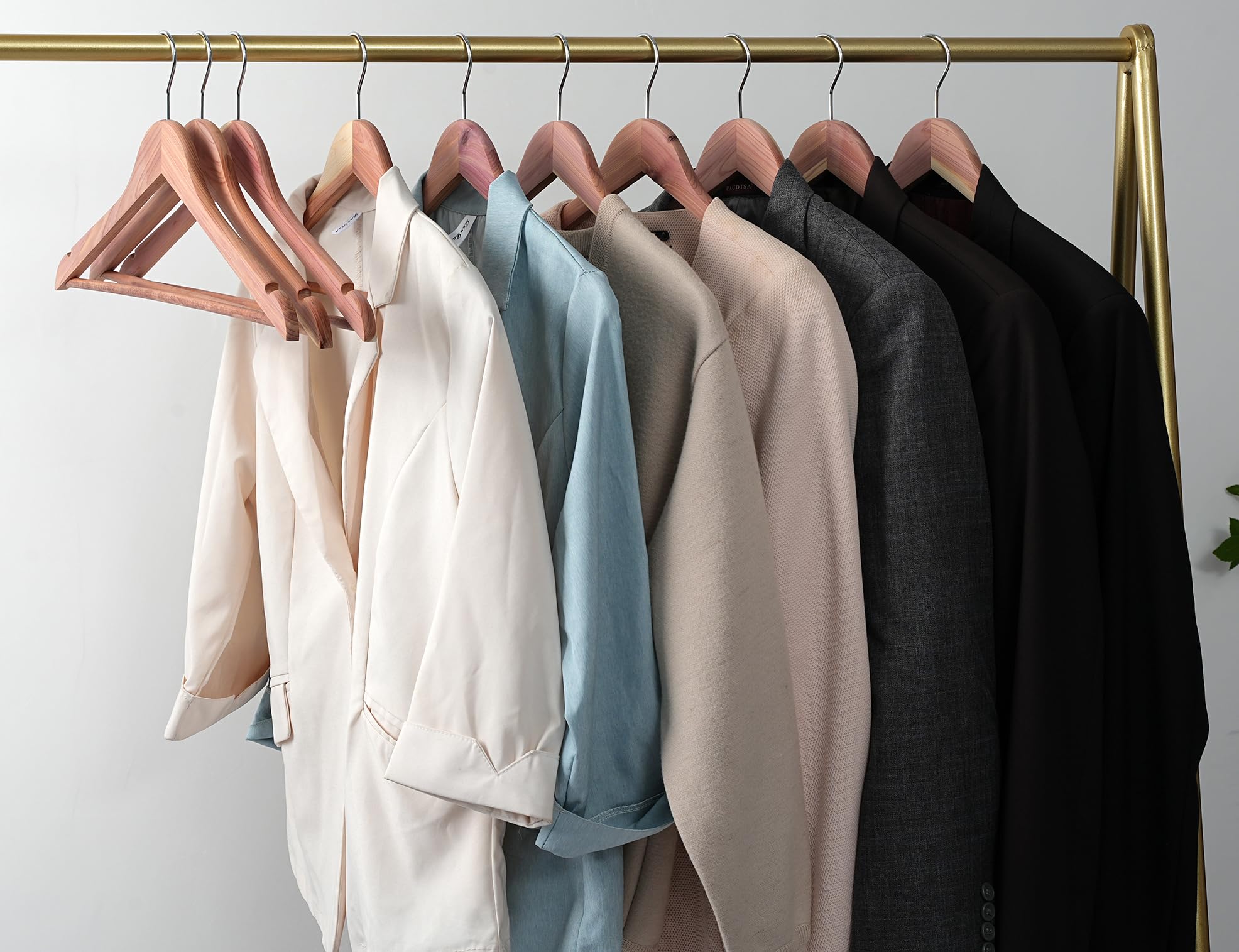 American Red Cedar Wooden Coat Suit Hangers 20 Pack, Wood Skirt Dress Hangers, Smooth Cut Notches- 360Flexible Hook- Solid Non-S